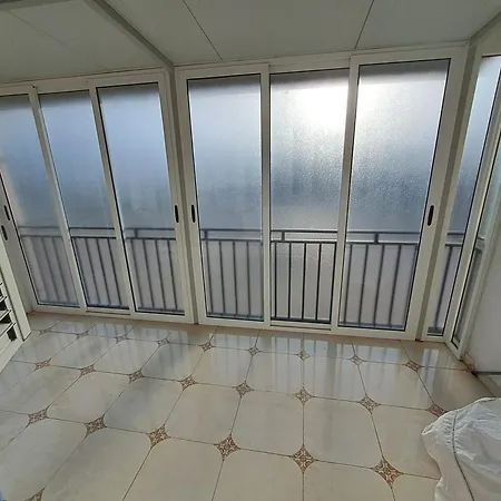 Gjoni's Apartment