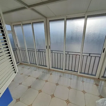 Gjoni's Apartment