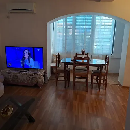 Gjoni's *